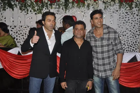 Akshay and Bobby at Premiere of Thank you at Chandan, Juhu, Mumbai. .