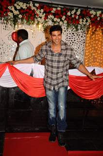 Akshay Kumar at Premiere of Thank you at Chandan, Juhu, Mumbai