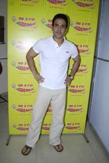 Tusshar Kapoor promote Shor in the City on Radio Mirchi at Lower Parel, Mumbai