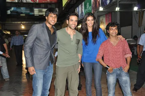 Tusshar, Preeti and Sundeep at 'Shor In The City' movie promotional event at Inorbit Mall