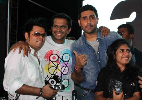 Abhishek Bachchan and the cast of Dum Maro Dum promote the film at No Smoking Concert Chitrakoot Ground