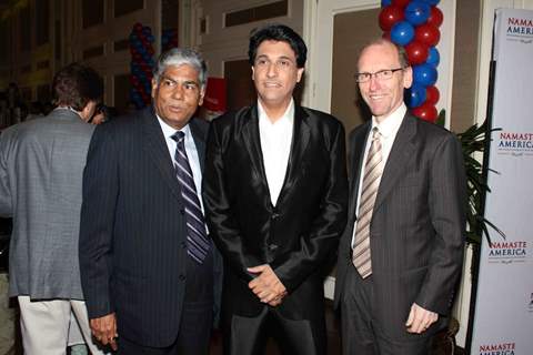 Shiamak Davar at Namastey America organises grand fairwell to the US counul general Mr. Paul a Folms