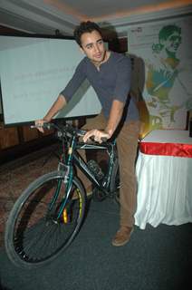 Imran Khan at BSC Cyclothon press meet at Taj Land's End. .