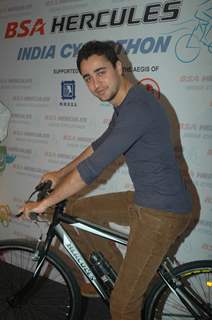 Imran Khan at BSC Cyclothon press meet at Taj Land's End. .