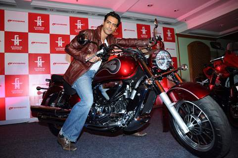 Arjun Rampal launches Garware Motors Hyosung Super bikes at Taj Lands End. .