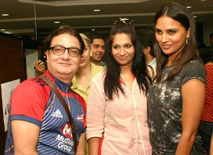 Lara Dutta and Vinay Pathak at the unveiling of Gitanjali's new Jewellery collection,in New Delhi