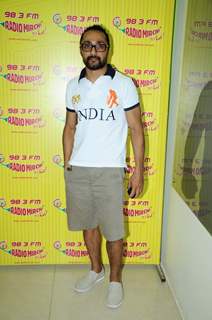 Rahul Bose at Radio Mirchi studio, Lower Parel for I AM movie