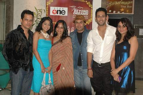 Cast at 'Rang Badalti Odhani' celebrates 300 episodes