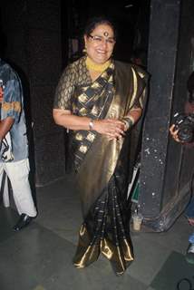 Usha Uthup at Ekjut theatre festival