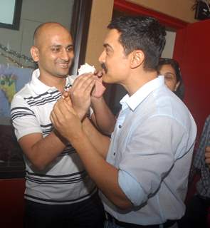 Aamir Khan at Jaago Mumbai community Radio Station