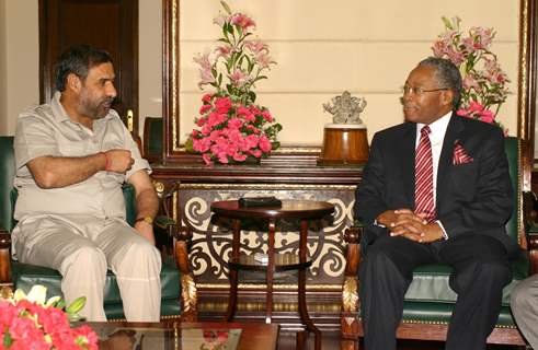 The Minister of Trade, Kenya, Amb Ali Chirau Mwakmere meeting the Union Minister for Commerce and Industry, Anand Sharma, in New Delhi on Monday. .