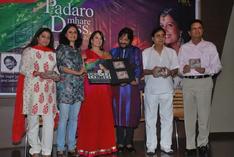 Jagit Singh and Roopkumar Rathod release Manesha Agarwal's album at parel. .