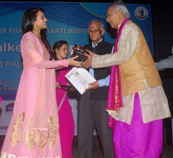 Sonakshi Sinha at Dada Saheb Phalke Awards