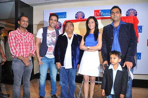 Tusshar Kapoor and Amrita Rao at Dr. Batra's photo exhibition, Trident