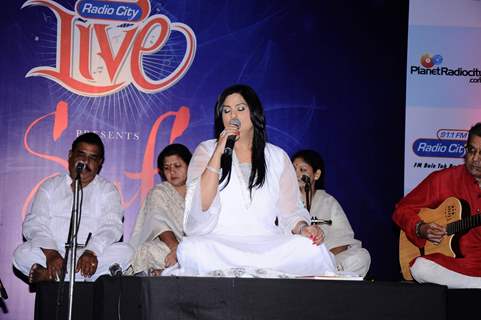 Radio City & Saregama launches Richa Sharma Sai Ki Tasveer at St Andrews. .