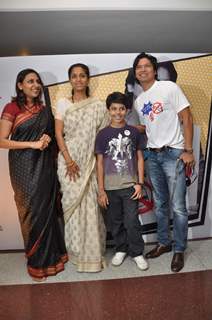 Shaan and Darsheel at Anti-tobacco campaign with Salaam Bombay Foundation and other NGOs, Tata Memorial, Parel. .