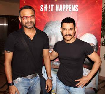 Aamir Khan unveils Delhi Belly first look