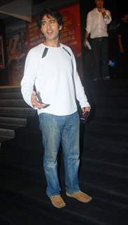 Hiten Tejwani at Ekta Kapoor's film Ragini MMS premiere at Cinemax, Andheri in Mumbai