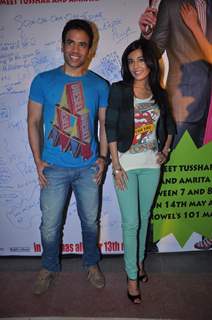 Tusshar and Amrita visit Growel Mall at Kandivli. .