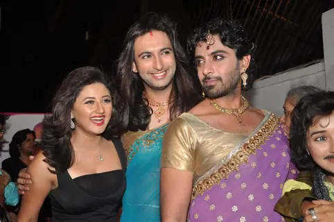 Rohit Khurana, Rashmi Desai, Tina Dutta and Nandish Sandhu at Uttaran success bash at Juhu