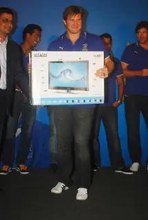 Rajasthan Royals team launches new range of Lcd Mitashi