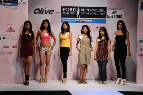 Models at Ford Super Model auditions. .