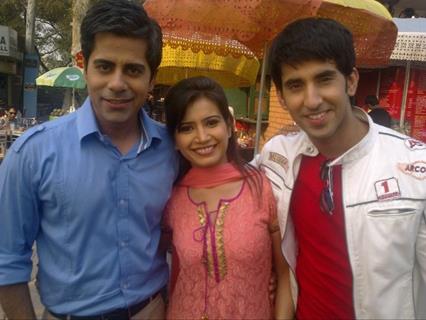 Gunjan Utreja, Manish Tulsiyani and Priya Ahuja in Chhajje Chhajje Ka Pyar