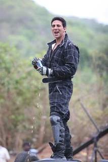 Akshay Kumar at Fear Factor Khatron Ke Khiladi Season 4