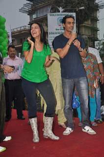 Neha Dhupia and Arjun Rampal at Asif Bhamla's World Environment Day awareness program, Otters Club