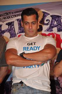 Salman Khan at Chillar Party film first look