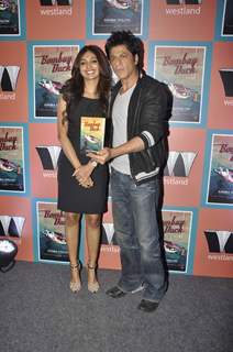 Shah Rukh Khan unveils Bombay Duck is a Fish book by Kanika Dhillon at Taj Lands End in Mumbai