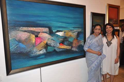 Asha Bhosle at artist Madhuri Bhaduri's art exhibition at Kalaghoda, Mumbai