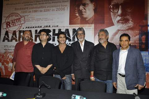 Amitabh and Prateik at Aarakshan 1st look launch, Novotel, Juhu, Mumbai