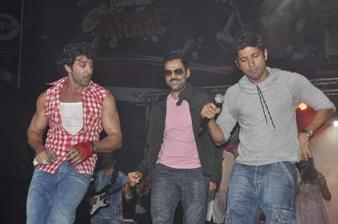 Hrithik, Farhan and Abhay at Music launch of movie 'Zindagi Na Milegi Dobara' at Nirmal Lifestyle