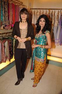 Neeta Lulla Style Ratan Rajput at Santacruz. .