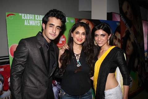 Zoa Morani and Satyajeet Dubey at Premiere of the Movie Always Kabhi Kabhi at PVR, Juhu