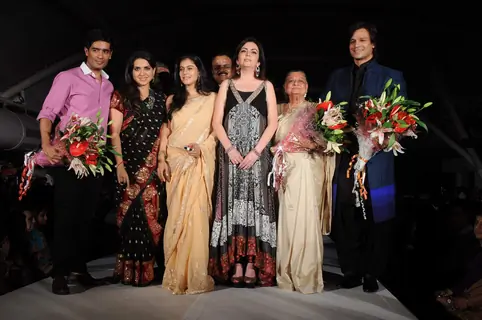 Nita Ambani, Kajol and Vivek Oberoi walk the ramp for Shaina NC and Manish Malhotra at the Pidilite-CPAA charity fashion show