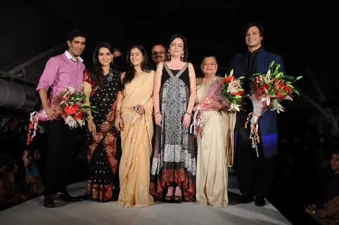 Nita Ambani, Kajol and Vivek Oberoi walk the ramp for Shaina NC and Manish Malhotra at the Pidilite-CPAA charity fashion show