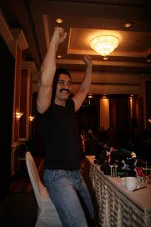 Aamir Khan unveils his item number song in Delhi Belly at Taj Lands End, Bandra, Mumbai