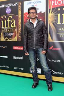 Ritesh Deshmukh at IIFA Rocks Green Carpet