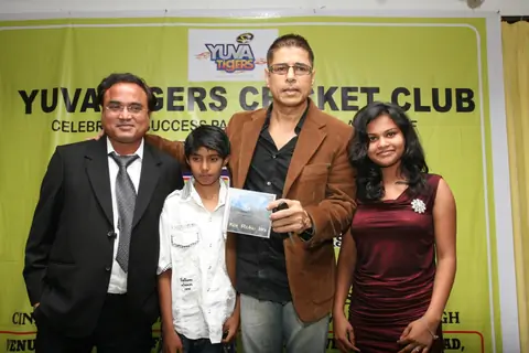 Sudesh Berry at Music launch party of 'Koi Roko Na'