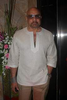 Celebs at Sudesh Bhosle's birthday bash