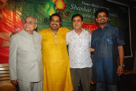 Jagjit Singh at Teri Hee Parachhayian, Ghazal Album by Shankar Mahadevan at Times Tower