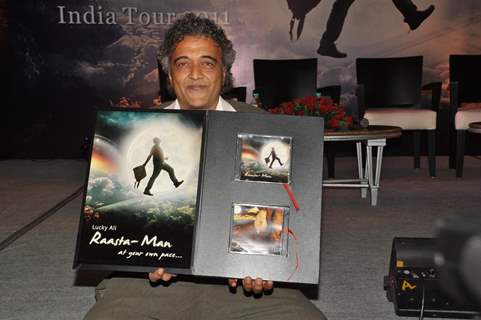 Lucky Ali release new hindi album 'Raasta- Man' at JW Marriot hotel