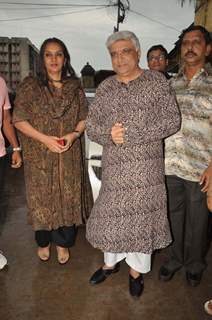 Javed Akhtar and Shabana Azmi at Bablu Aziz prize distribution for children event, Santacruz