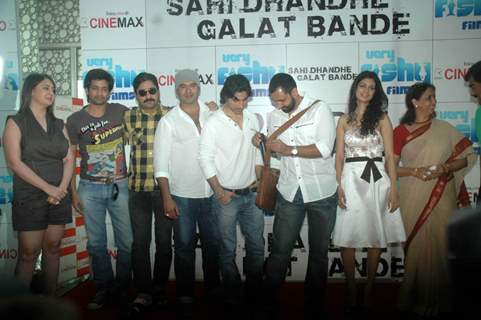 Guest at Sahi Dandhe Galat Bande film press meet at Cinemax