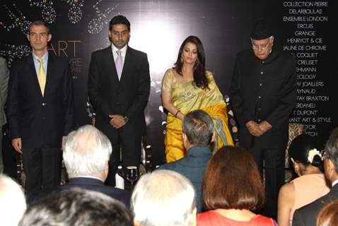Aishwarya and Abhishek Bachchan at the award ceremony of 'Knight of the Order of Arts and Letters