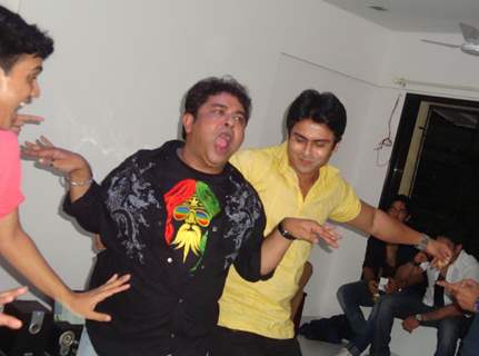 Ashiesh Roy and Shoaib Ibrahim at Abhishek Sharma Birthday Bash