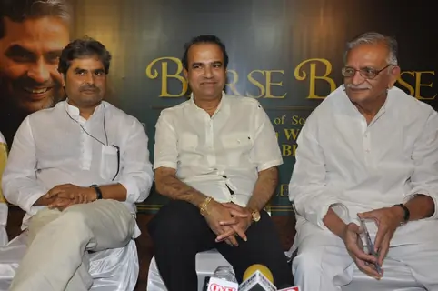 Gulzar, Vishal Bhardwaj and Suresh Wadkar at the launch of Barse Barse album at Santacruz