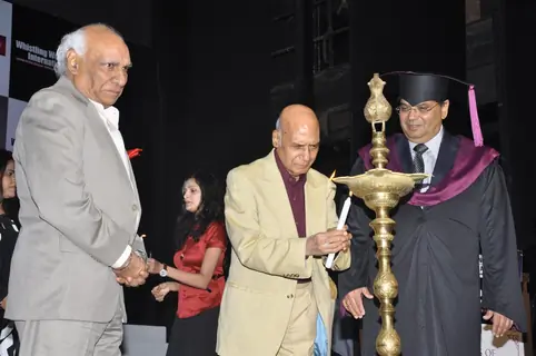 Yash Chopra at Subhash Ghai film school Whistling Woods International 4th Convocation Day ceremony
